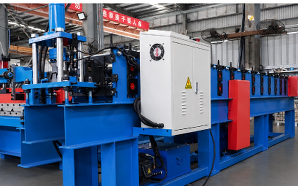 Ceiling keel roll forming machine in the manufacturing workshop